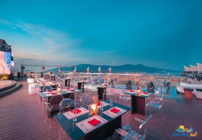 SKY36 Rooftop Bar